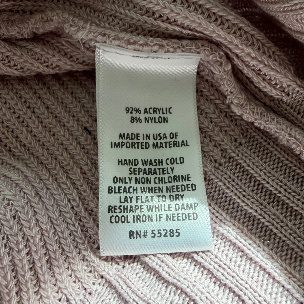 💕 EXPRESS Pink V-Neck Wide Neck Choker Sweater with Balloon Sleeves - Picture 8 of 11